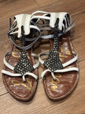 Sam Edelman White T-Strap Sandals with Gunmetal Stud Detail